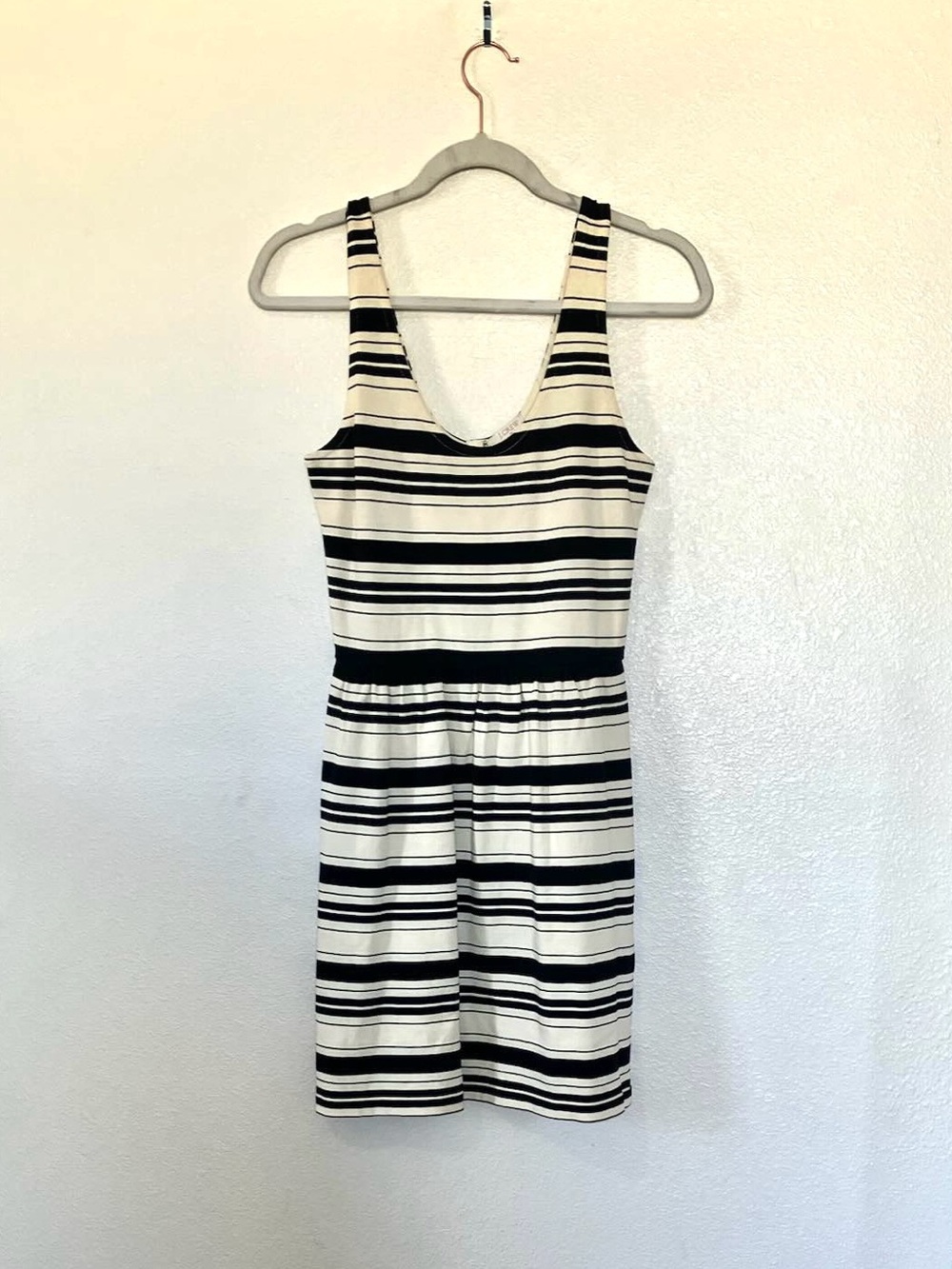 J CREW VILLA BLACK CREAM DRESS FIT FLARE STRIPED SLEEVELESS BUTTON BACK XS - Picture 2 of 5